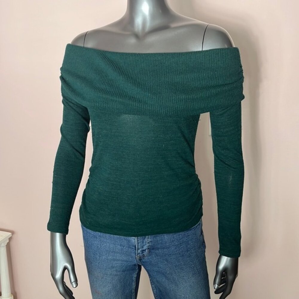 Women's Green Off Shoulder Top Ribbed Knit Long Sleeves Size Medium